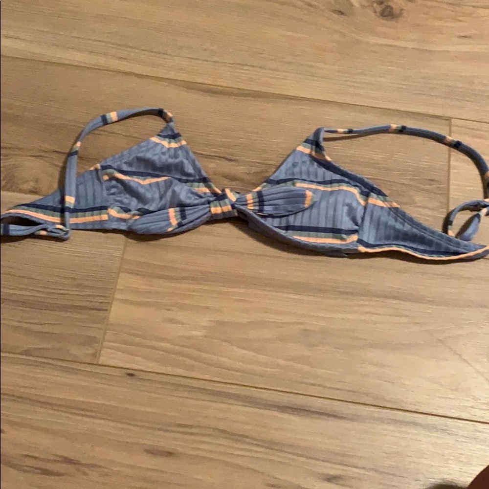 Swimming suit top